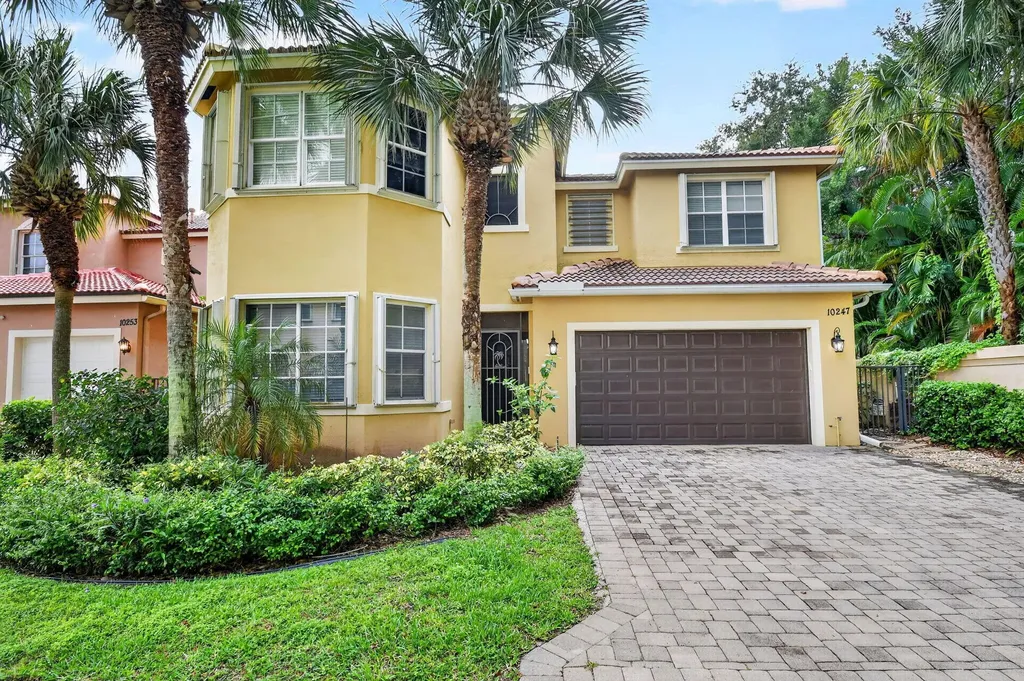 10247 Isle Wynd Court Boynton Beach FL 33437