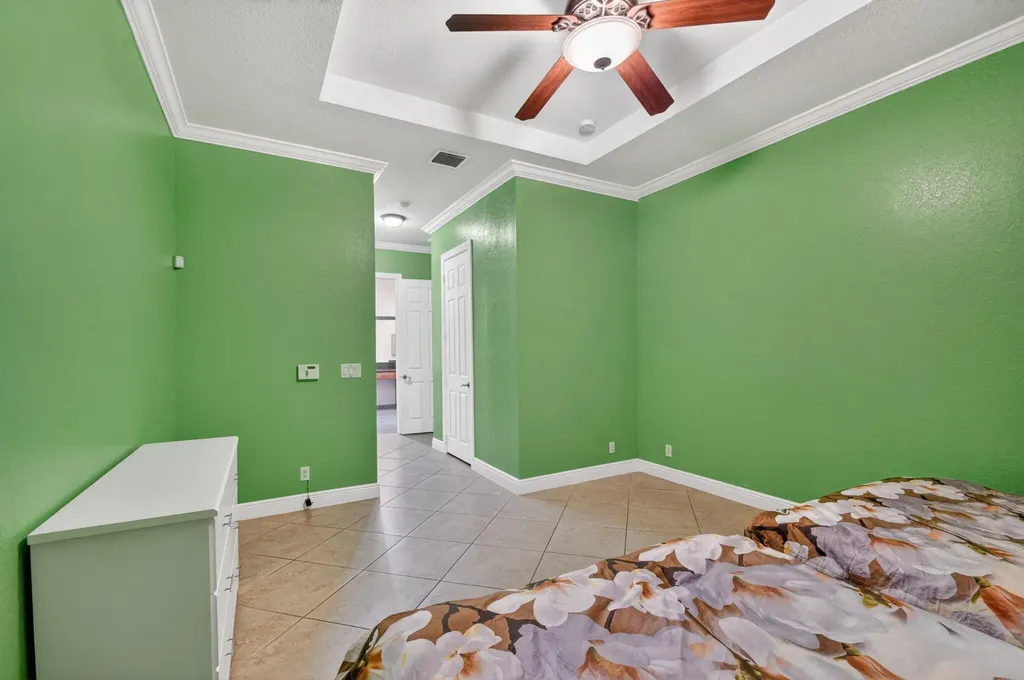 10247 Isle Wynd Court Boynton Beach FL 33437