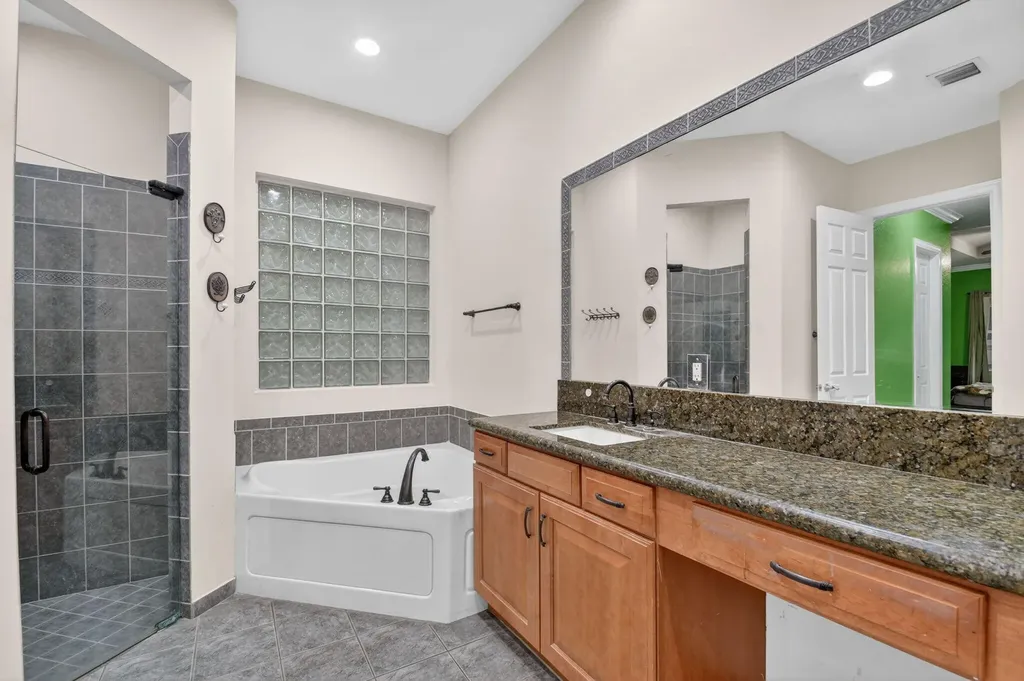 10247 Isle Wynd Court Boynton Beach FL 33437