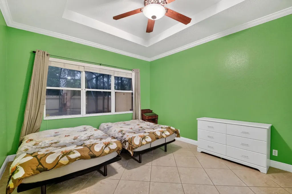 10247 Isle Wynd Court Boynton Beach FL 33437