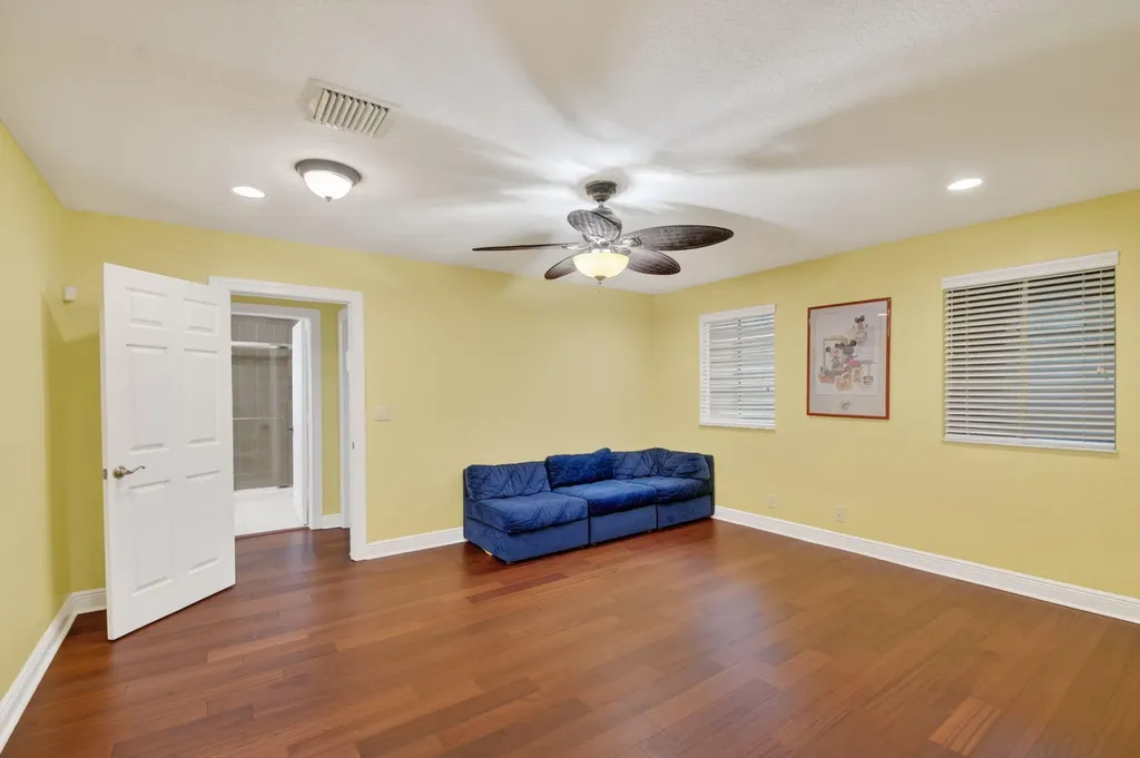 10247 Isle Wynd Court Boynton Beach FL 33437