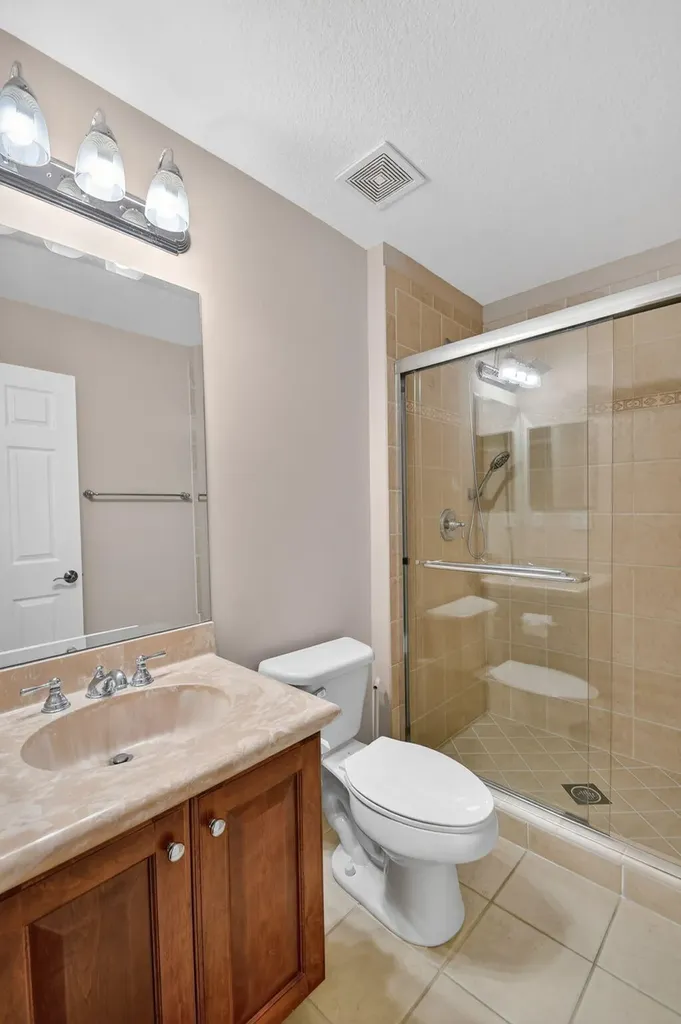 10247 Isle Wynd Court Boynton Beach FL 33437