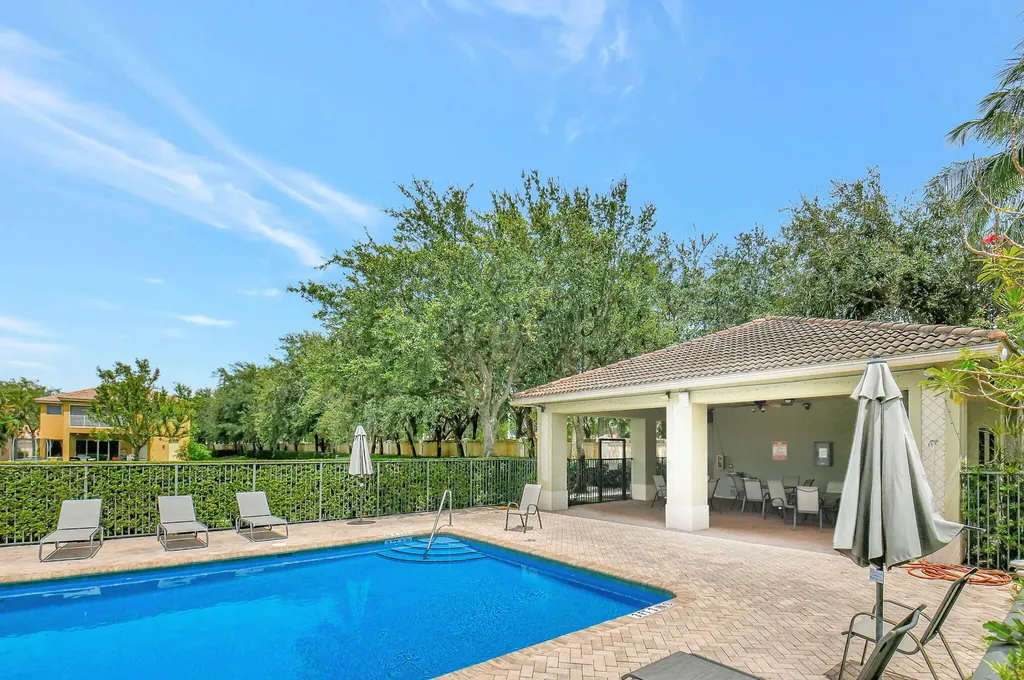 10247 Isle Wynd Court Boynton Beach FL 33437