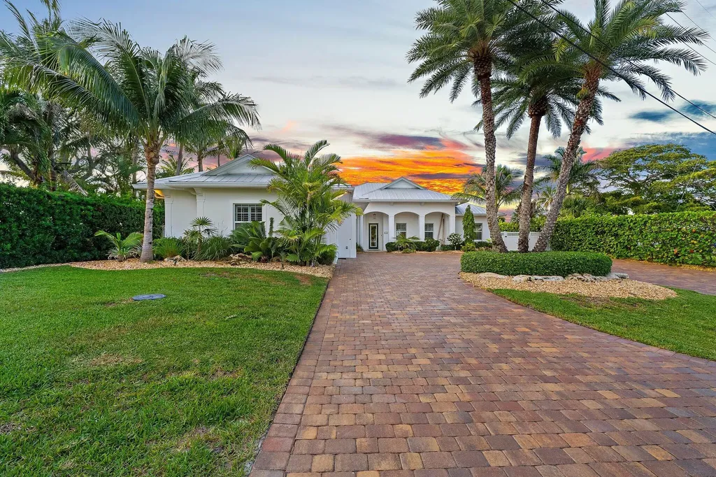 954 Dolphin Court Jupiter FL 33458