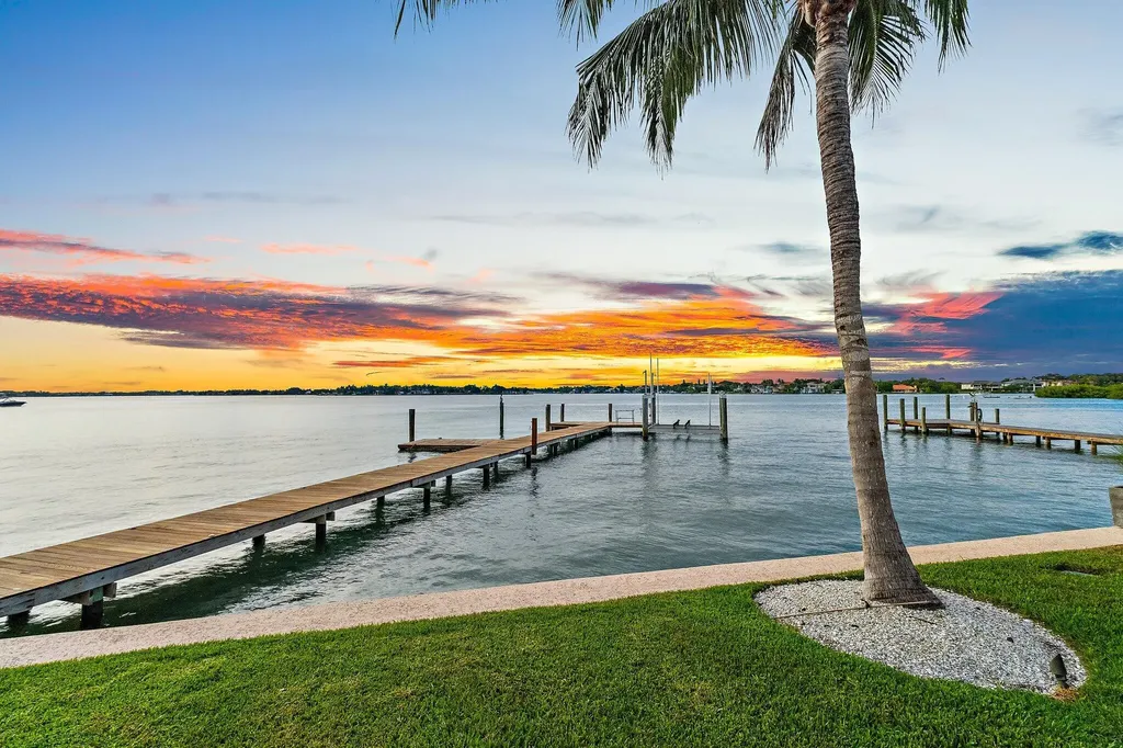 954 Dolphin Court Jupiter FL 33458