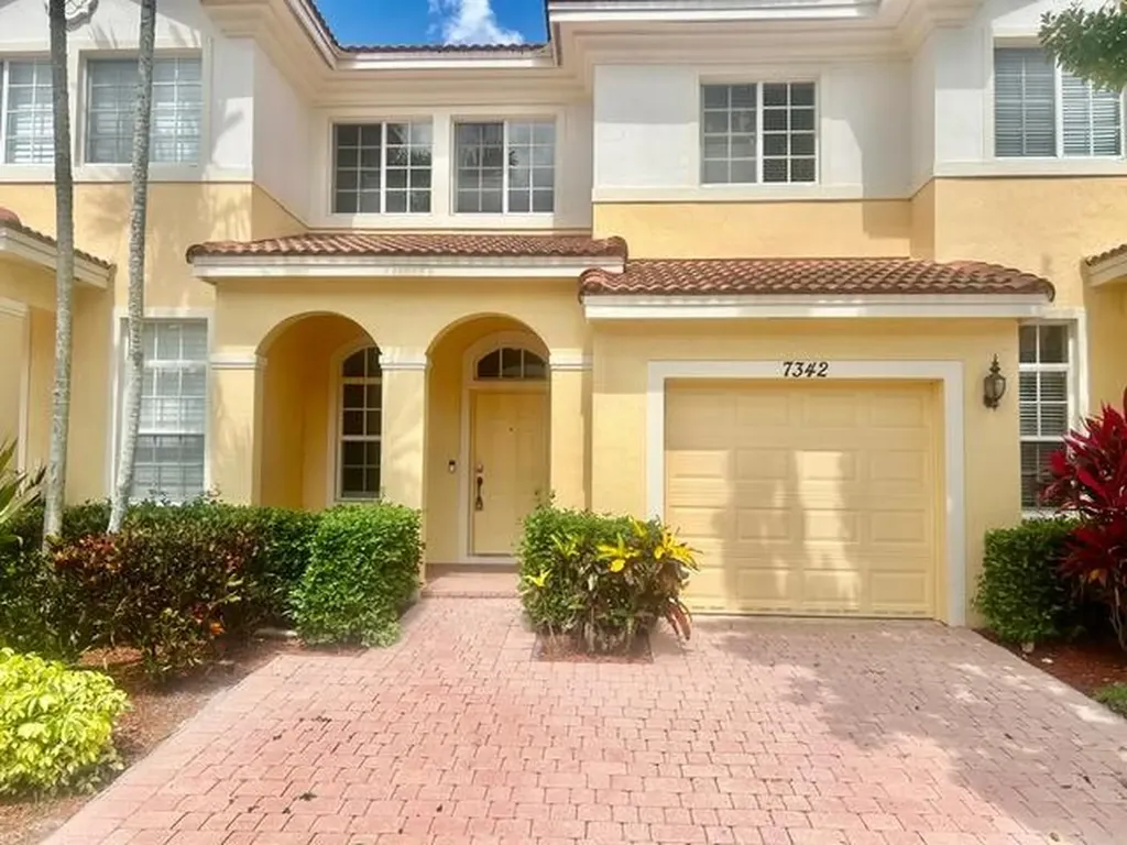 7342 Briella Drive Boynton Beach FL 33437