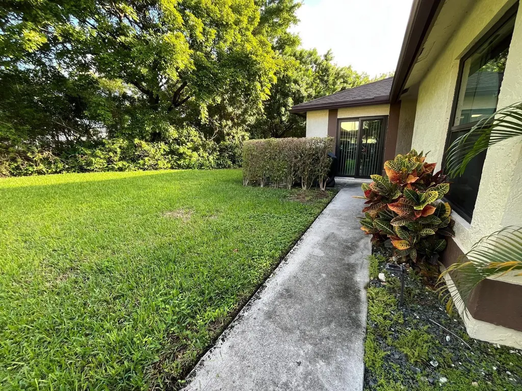 Boca Raton FL 33428