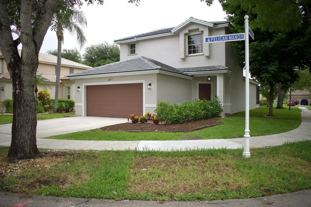 4907 Pelican Manor Coconut Creek FL 33073