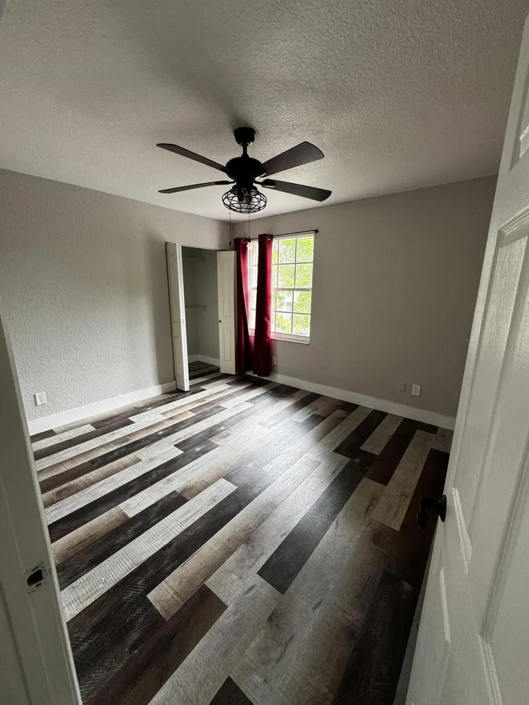 4907 Pelican Manor Coconut Creek FL 33073