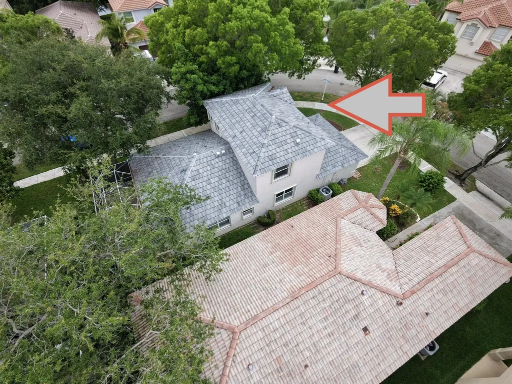 4907 Pelican Manor Coconut Creek FL 33073