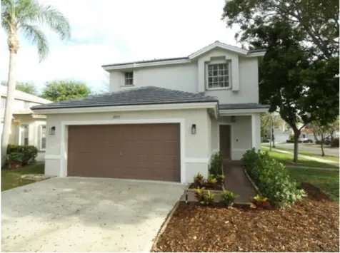4907 Pelican Manor Coconut Creek FL 33073