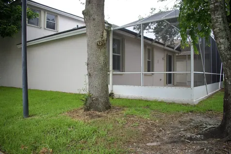 4907 Pelican Manor Coconut Creek FL 33073
