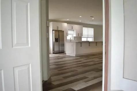 4907 Pelican Manor Coconut Creek FL 33073