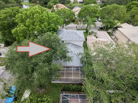 4907 Pelican Manor Coconut Creek FL 33073