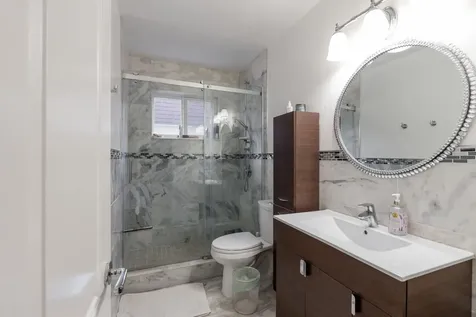 2141 N 56th Avenue Hollywood FL 33021