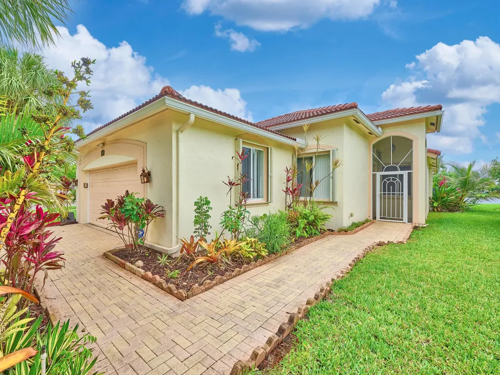 2649 Clipper Circle West Palm Beach FL 33411