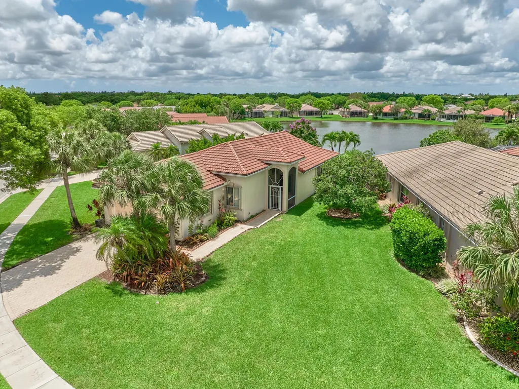 2649 Clipper Circle West Palm Beach FL 33411
