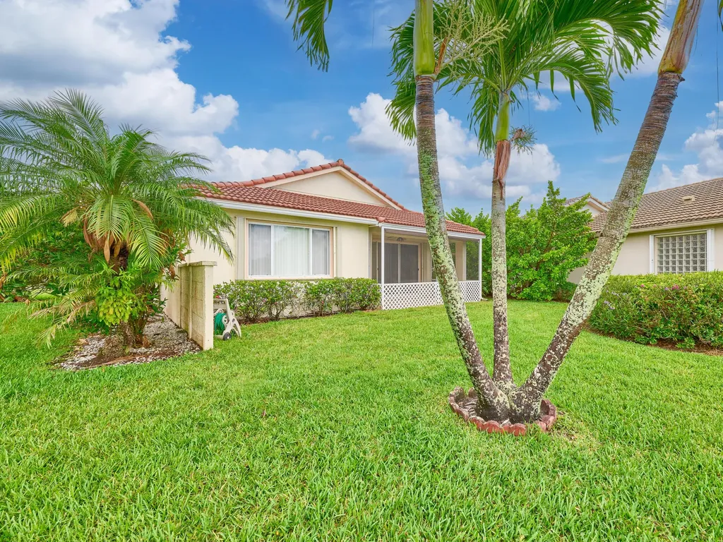 2649 Clipper Circle West Palm Beach FL 33411