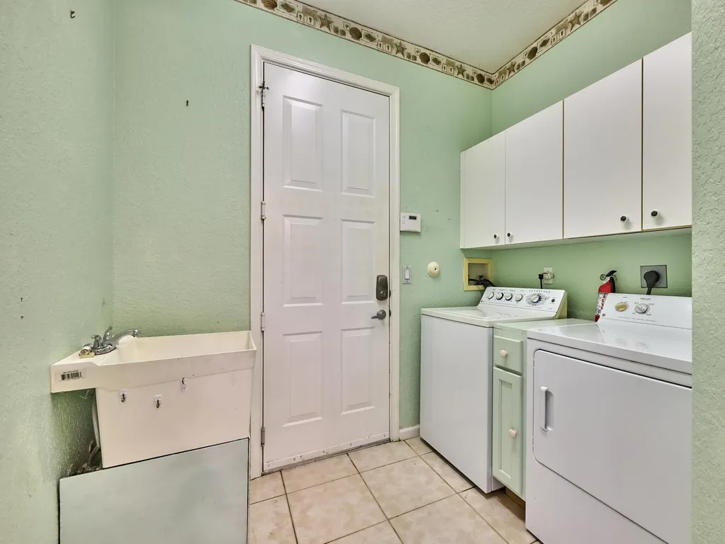 2649 Clipper Circle West Palm Beach FL 33411