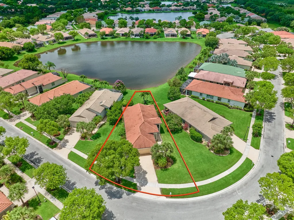 2649 Clipper Circle West Palm Beach FL 33411