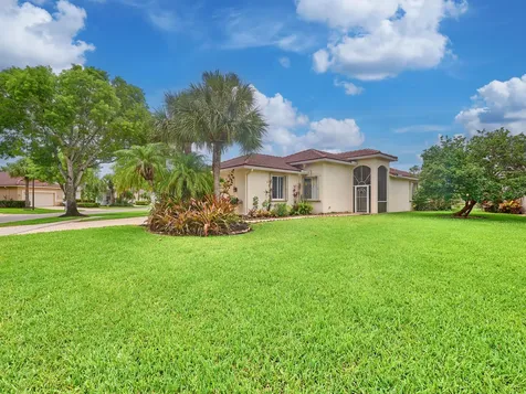 2649 Clipper Circle West Palm Beach FL 33411