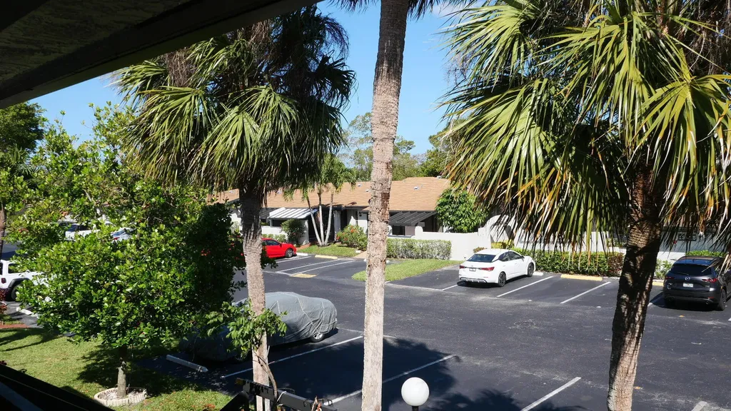 13817 Royal Palm Court Delray Beach FL 33484