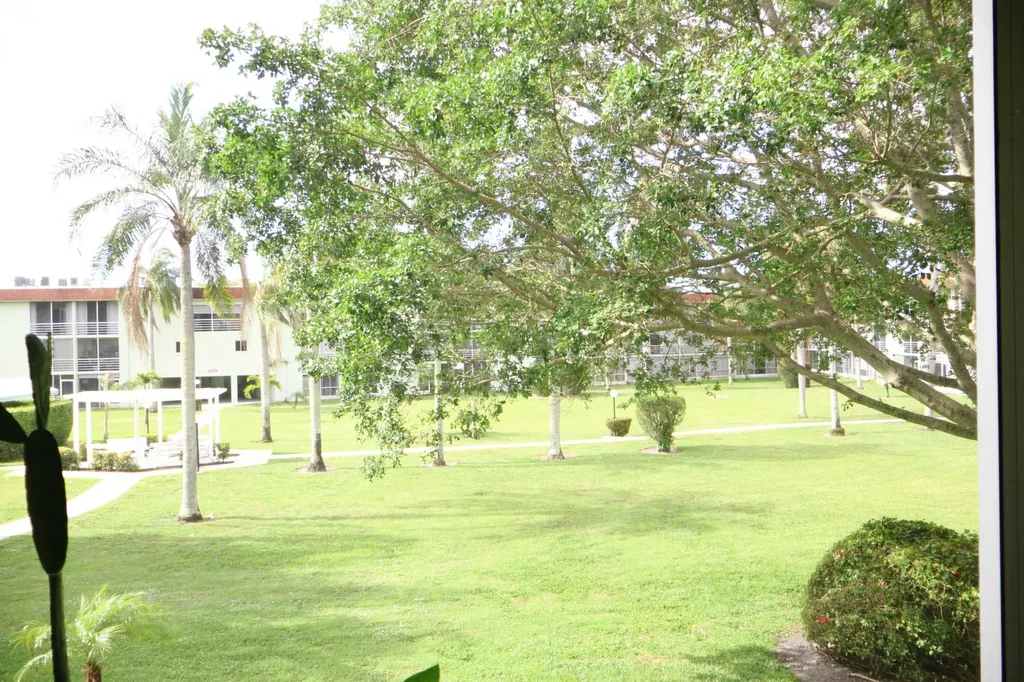 3400 Springdale Boulevard Palm Springs FL 33461