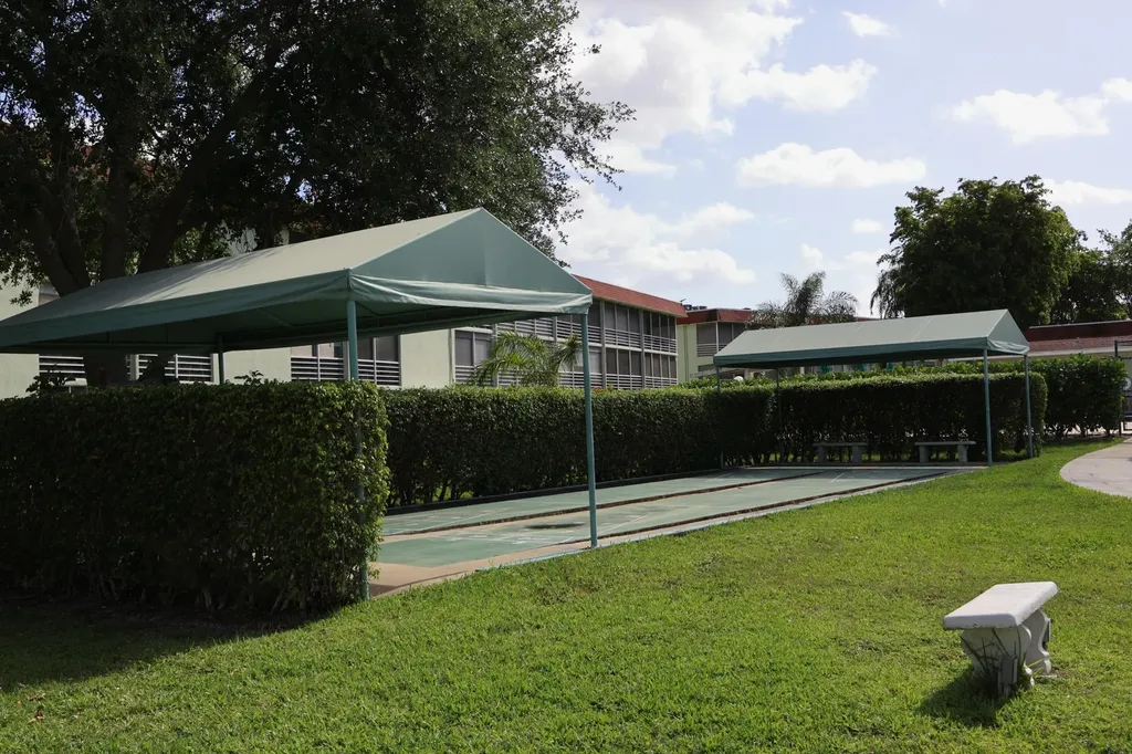 3400 Springdale Boulevard Palm Springs FL 33461