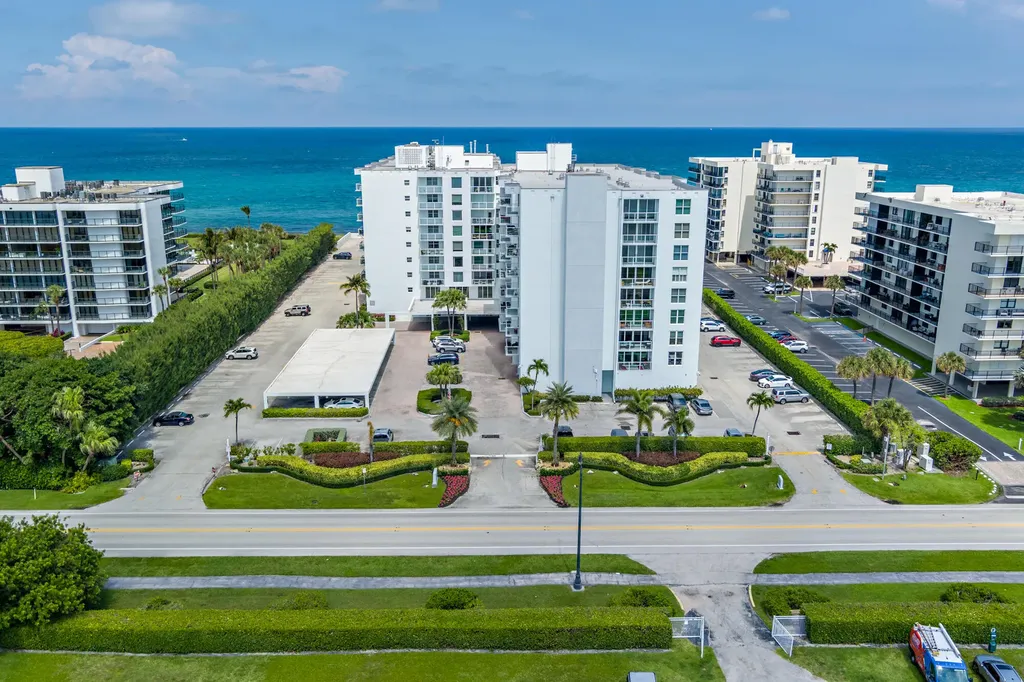 3450 S Ocean Boulevard Palm Beach FL 33480