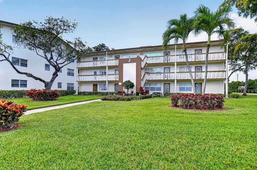 415 Mansfield Boca Raton FL 33434