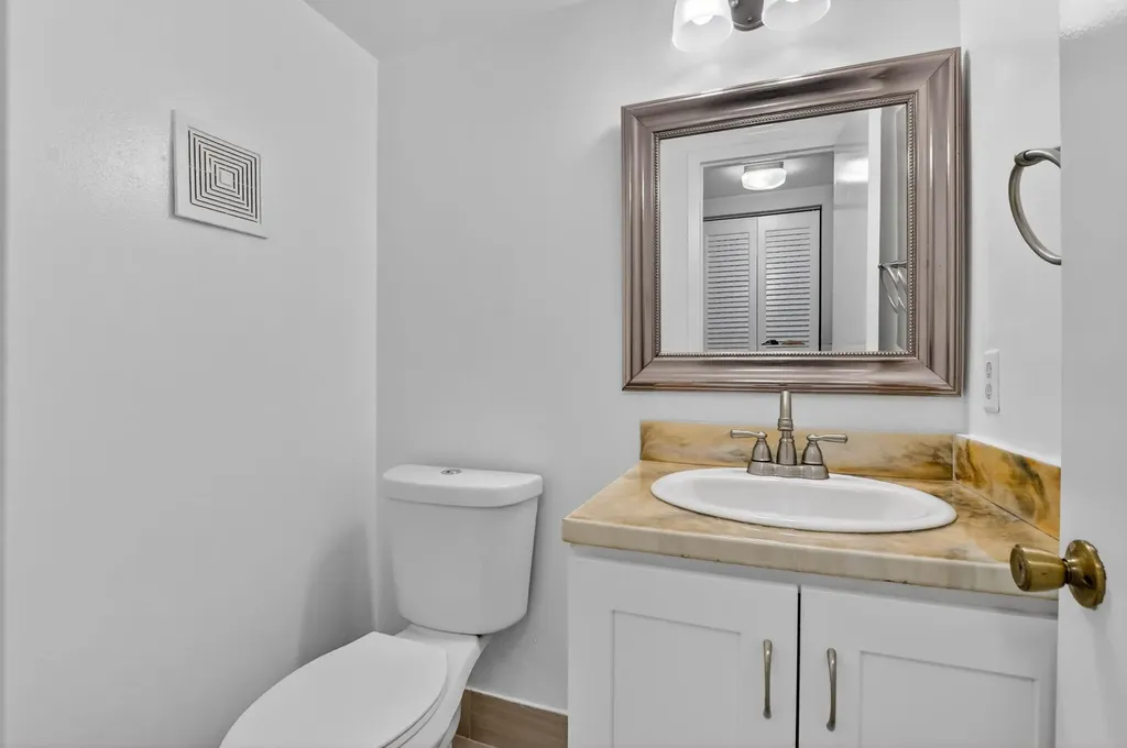 415 Mansfield Boca Raton FL 33434