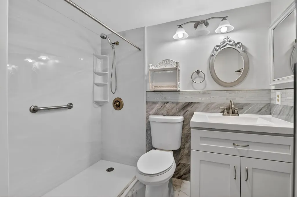 415 Mansfield Boca Raton FL 33434