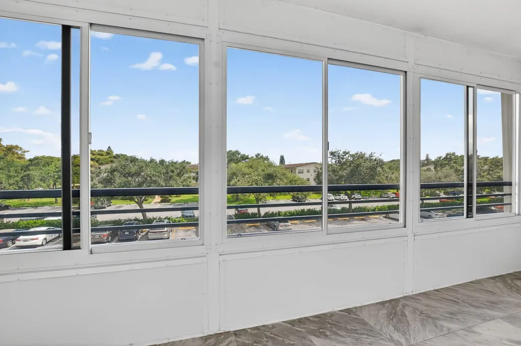 415 Mansfield Boca Raton FL 33434