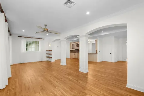 2 Castle Hill Way Sewalls Point FL 34996