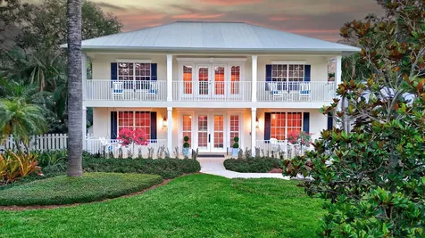 2 Castle Hill Way Sewalls Point FL 34996