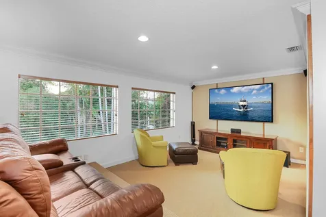 2 Castle Hill Way Sewalls Point FL 34996