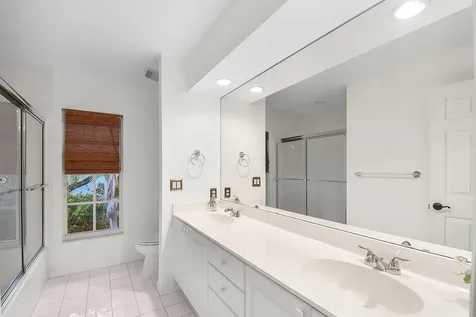 2 Castle Hill Way Sewalls Point FL 34996