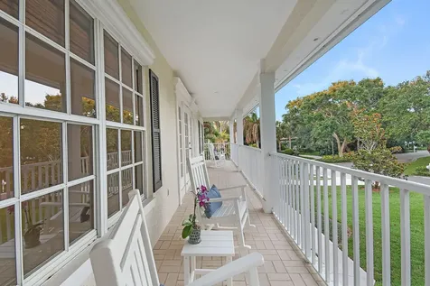 2 Castle Hill Way Sewalls Point FL 34996