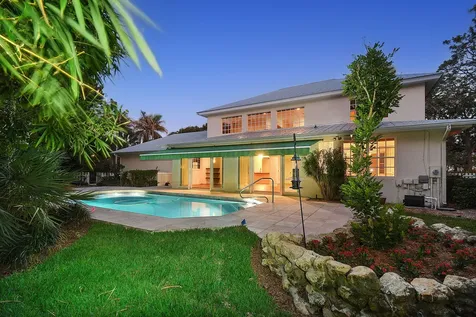 2 Castle Hill Way Sewalls Point FL 34996