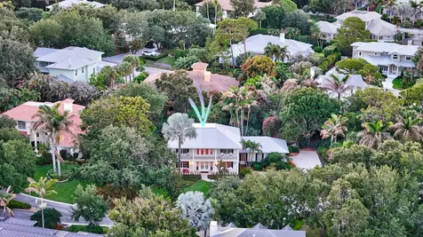 2 Castle Hill Way Sewalls Point FL 34996
