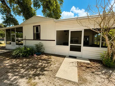 482 Palmetto Avenue Palmdale FL 33935