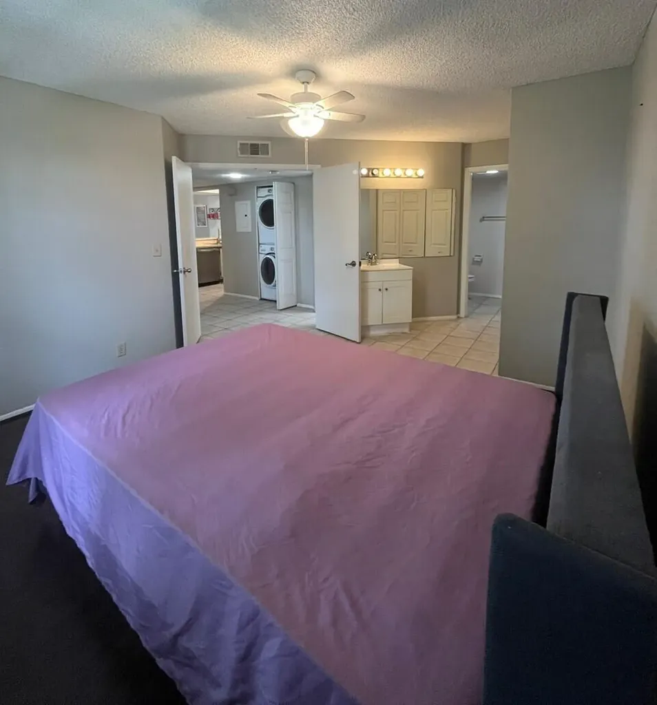 1537 SE Royal Green Circle Port St Lucie FL 34952