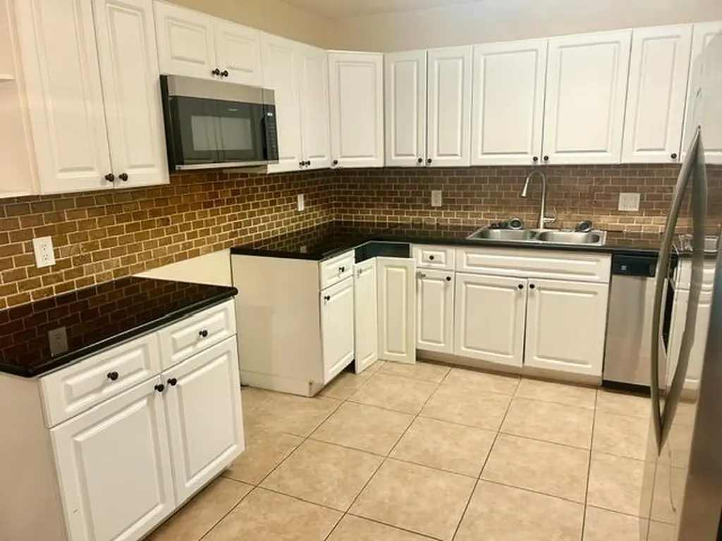 1201 NE 26th Terrace Pompano Beach FL 33062