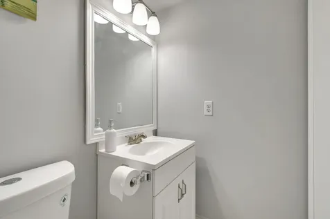 3031 Cornwall B Boca Raton FL 33434