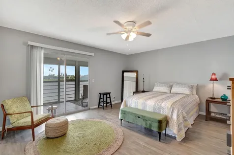 3031 Cornwall B Boca Raton FL 33434