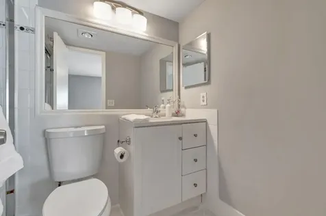 3031 Cornwall B Boca Raton FL 33434