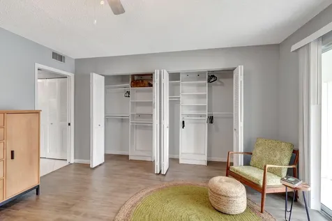 3031 Cornwall B Boca Raton FL 33434