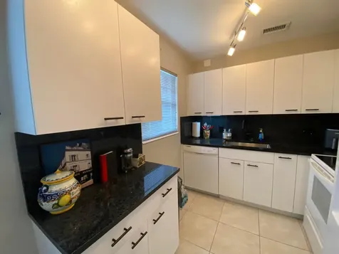 80 Prescott D Deerfield Beach FL 33442