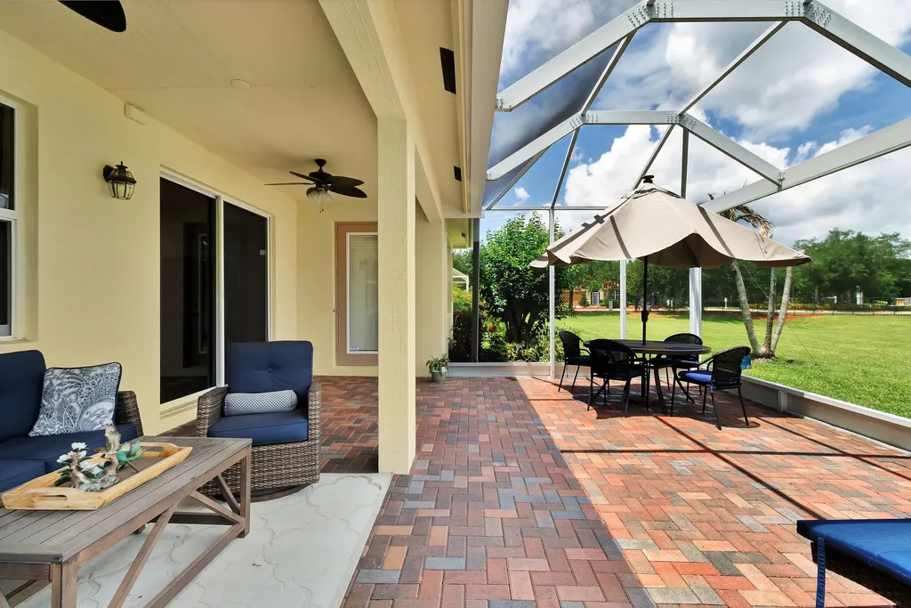 3266 Sussex Way Vero Beach FL 32966
