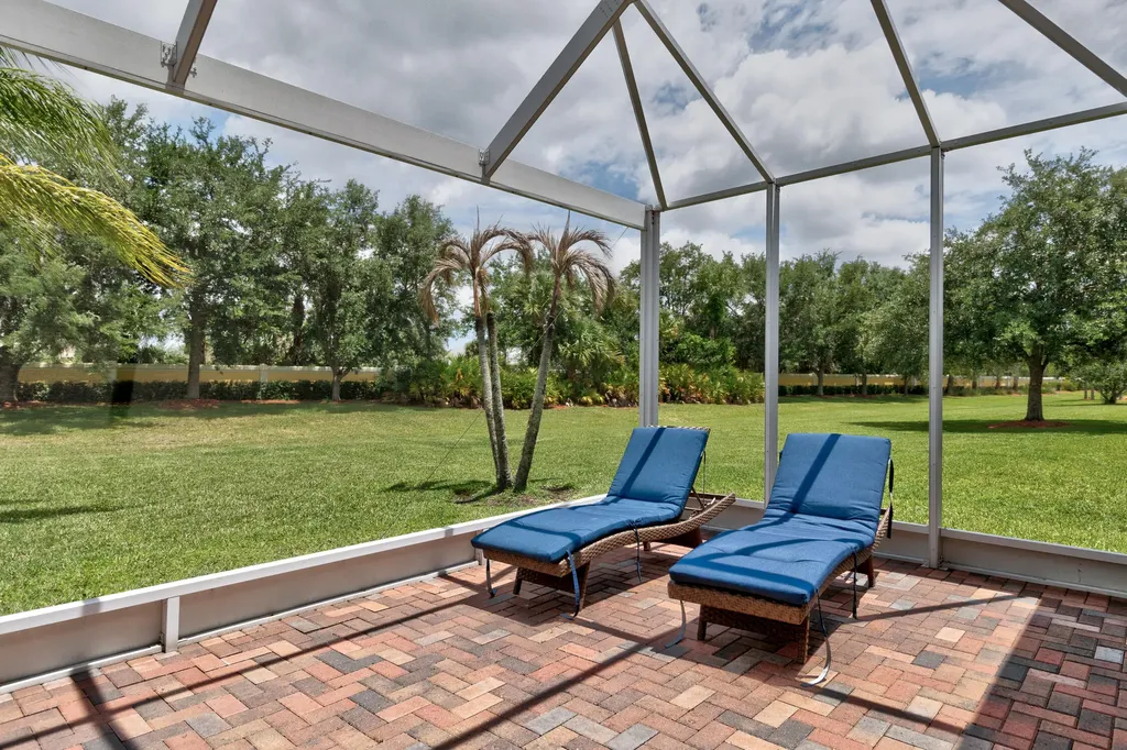 3266 Sussex Way Vero Beach FL 32966